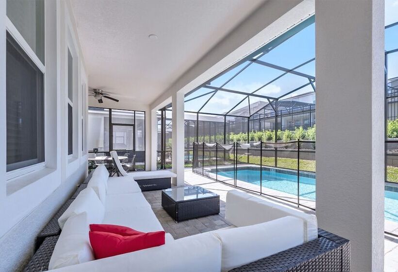 Phenomenal 8b 1810s Villa With Pool, Spa & Movie Theater