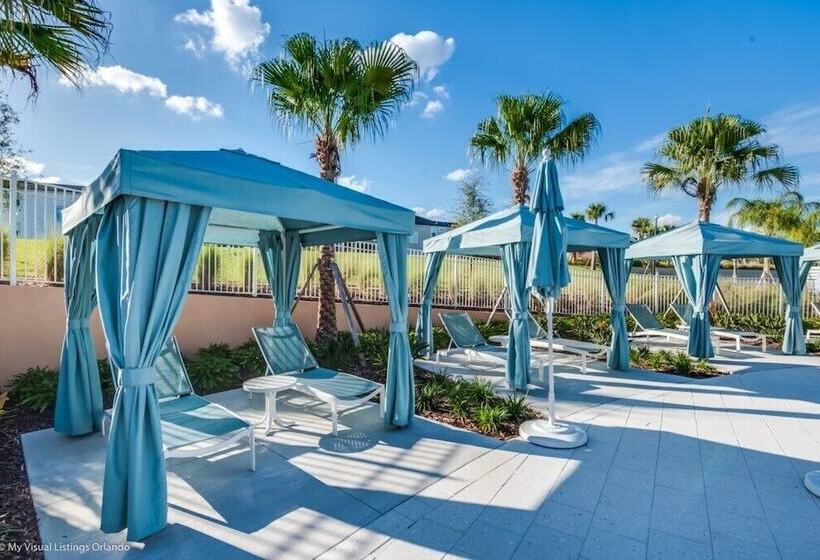 Phenomenal 8b 1810s Villa With Pool, Spa & Movie Theater