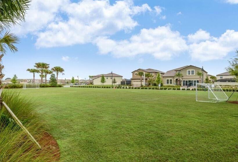 Private Pool Home W/themed Rooms+ Free Water Park!