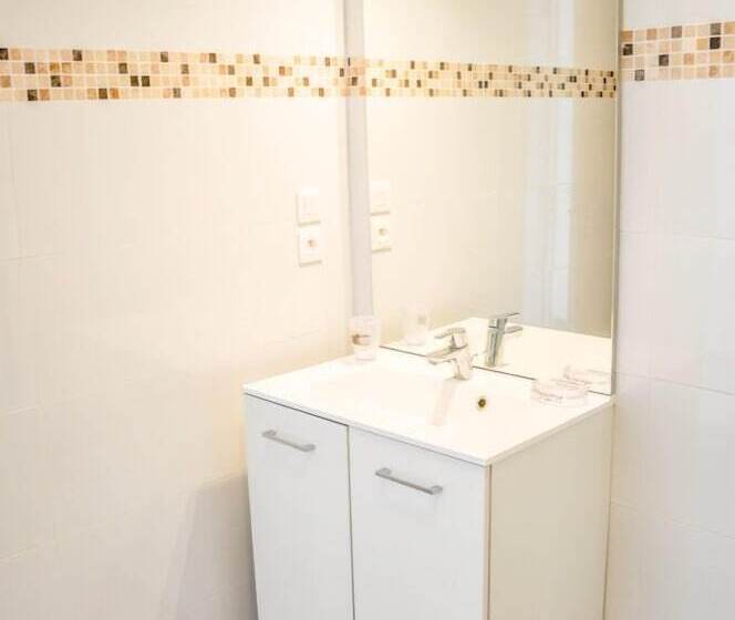 레지던스 Résidence Pinarello