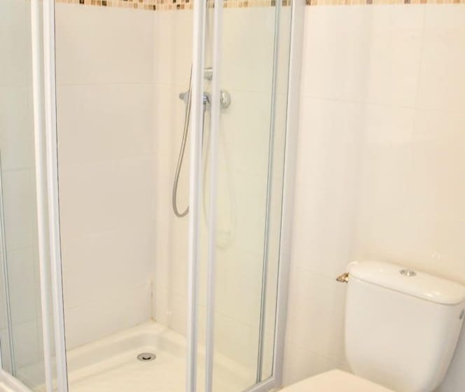 레지던스 Résidence Pinarello