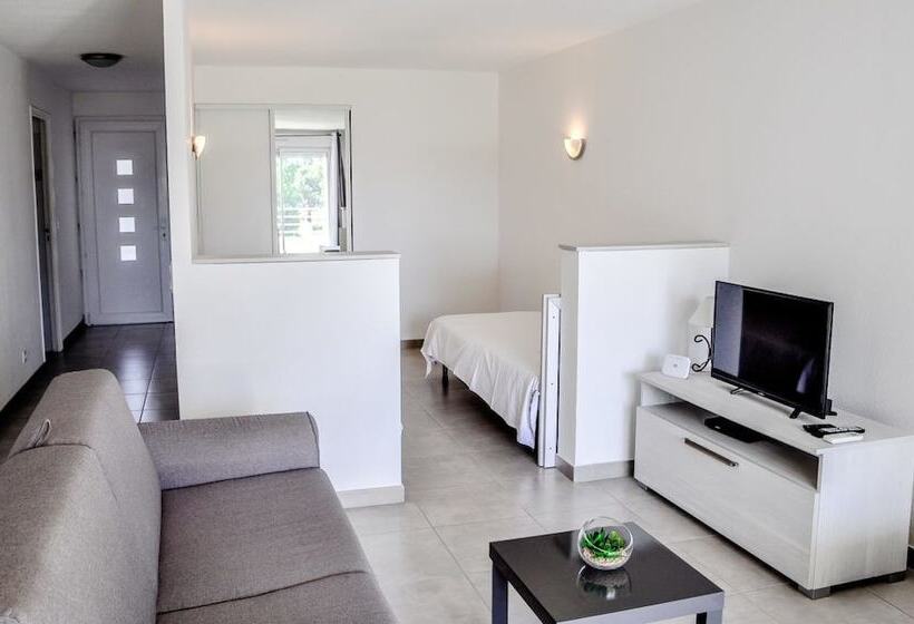 레지던스 Résidence Pinarello