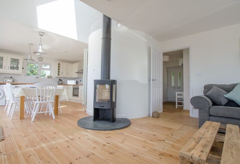 Rooftops Braunton 4 Bed Sleeps 8 Beautiful Views