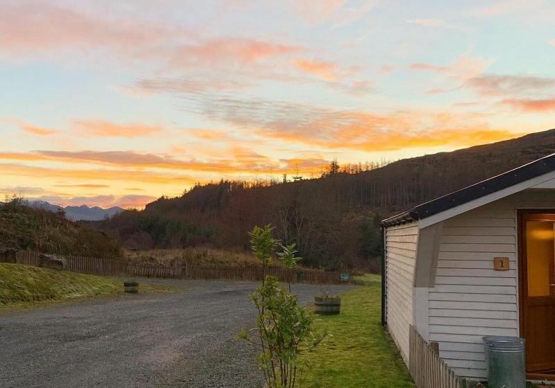 Skye Lodges
