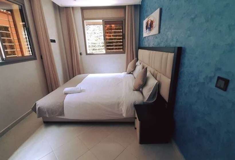 Tamraght House Banana