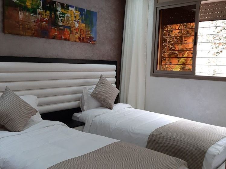 Tamraght House Banana