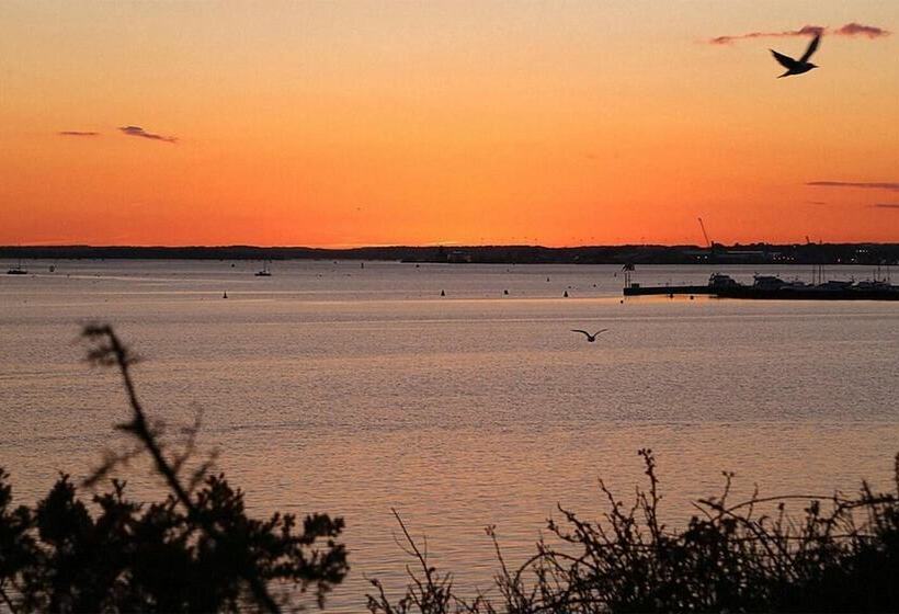 The Old Stable, Lower Parkstone, Poole