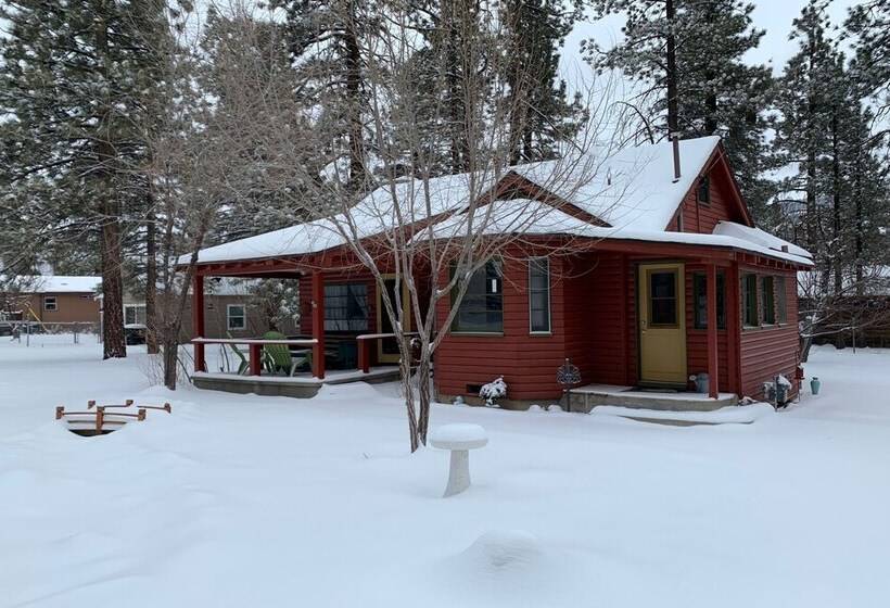 A Sweet Pine Cabin