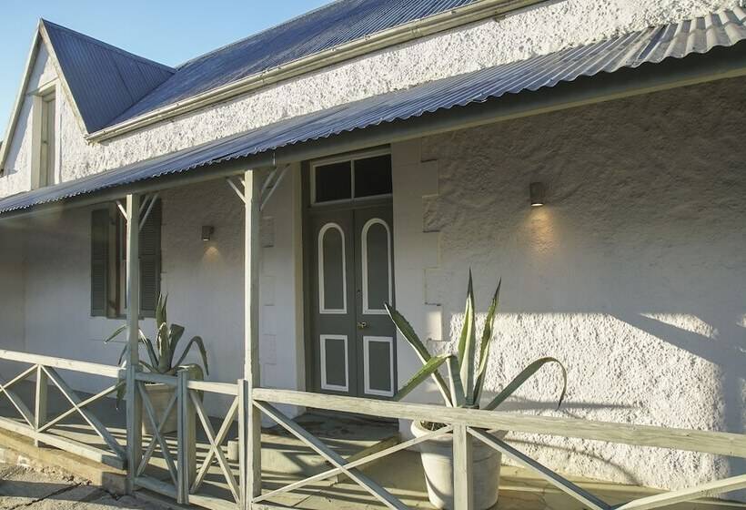 African Relish Cottages