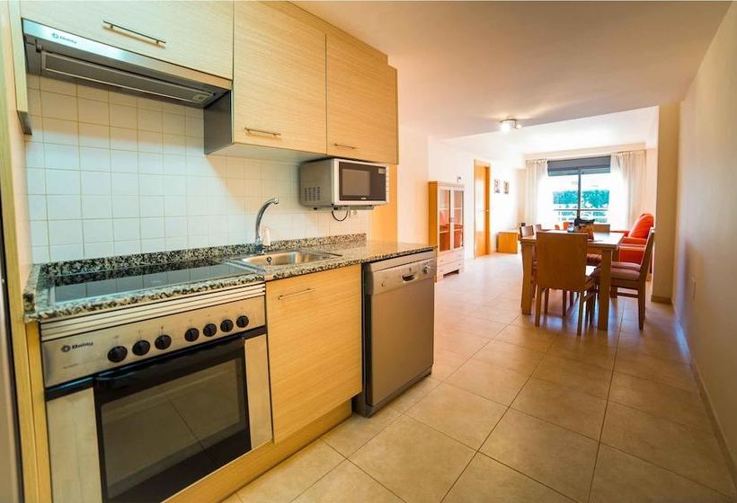 Apartamentos Adaria Vera