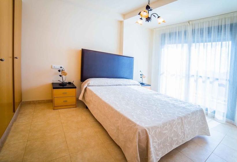 Apartamentos Adaria Vera