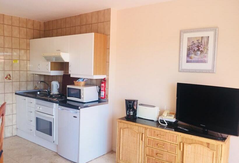 Apartamentos Coronado