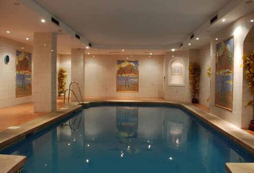 Apartamentos Coronado