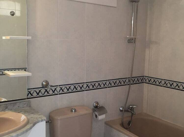 Apartamentos El Toro