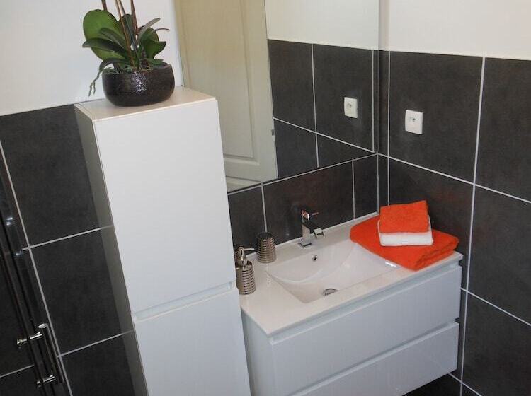 Bastide De La Lézardière