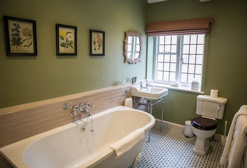 Bed and Breakfast Leeds Castle Maiden S Tower