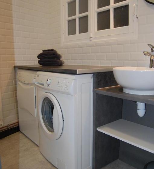 ベッドアンドブレックファースト Les Chambres Du Mail