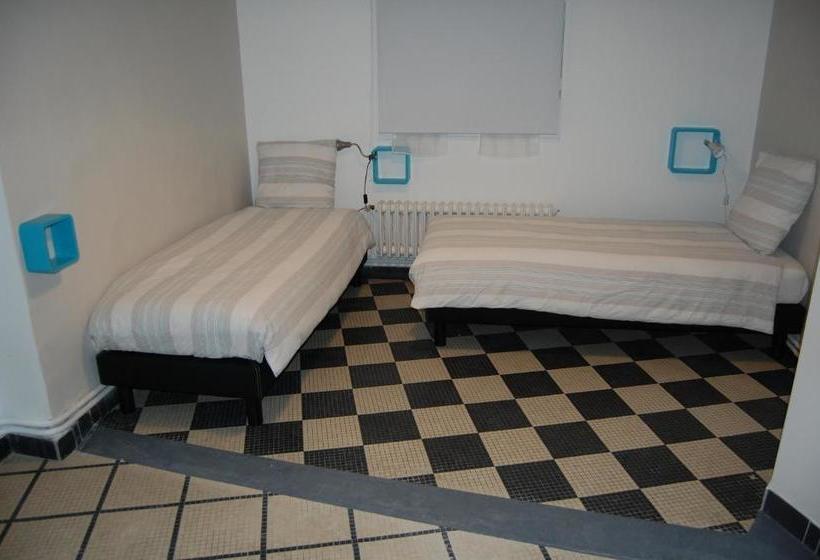 ベッドアンドブレックファースト Les Chambres Du Mail