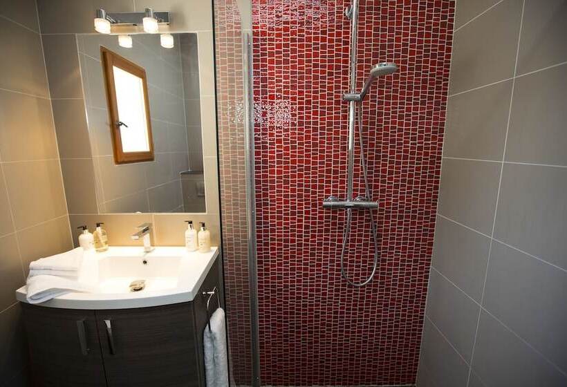 ベッドアンドブレックファースト Mas Des Avelines