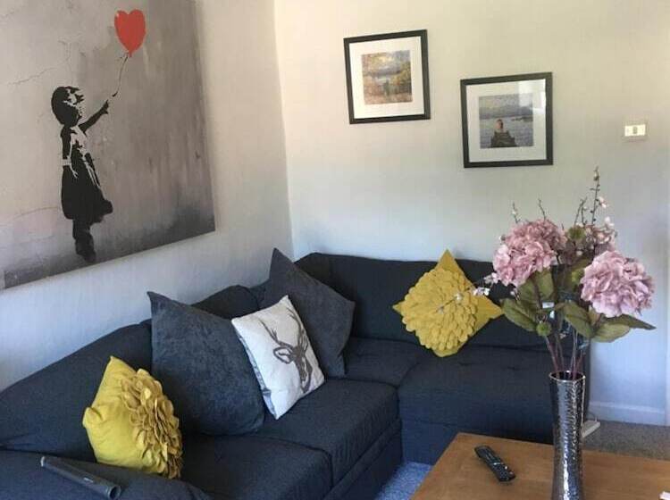 ベッドアンドブレックファースト Old School House