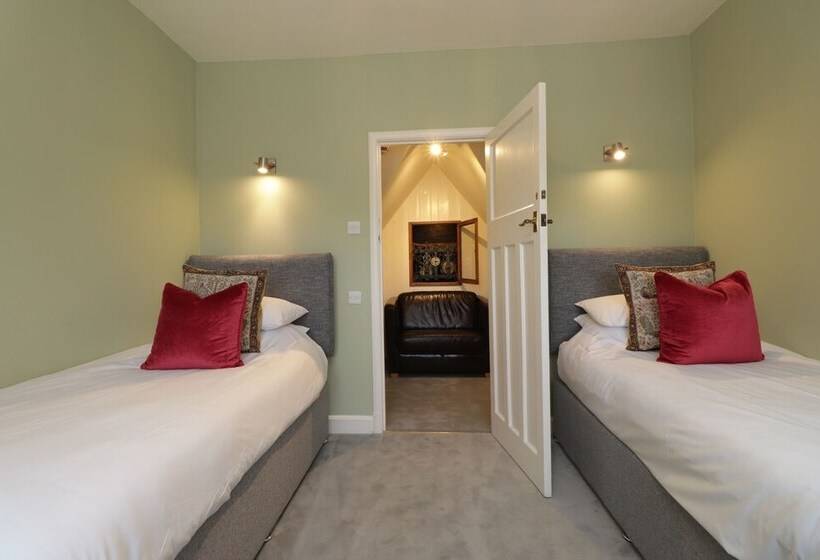 Bed and Breakfast Leeds Castle Maiden S Tower