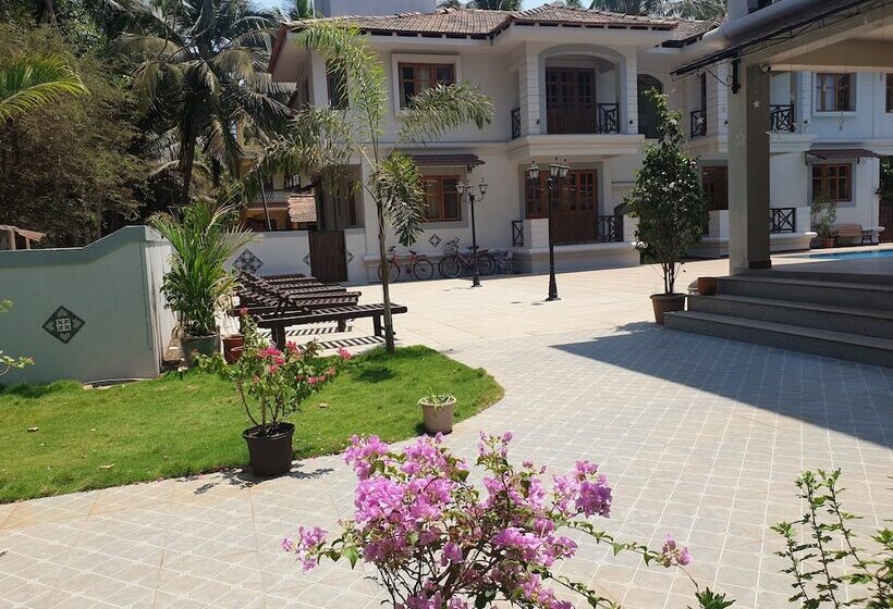 Coastal Suites Apart