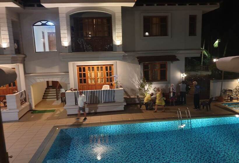 Coastal Suites Apart