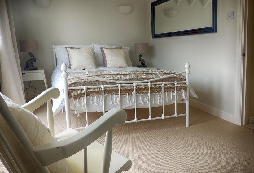 Cotswold Cottage Gems  Way Cottage