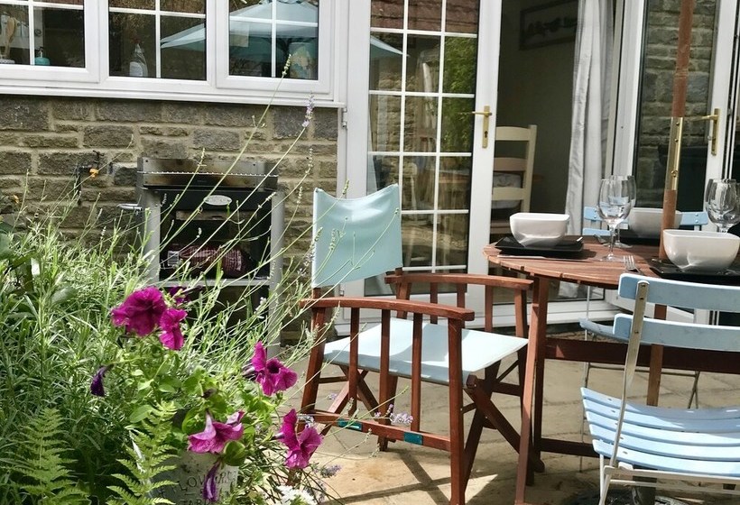 Cotswold Cottage Gems  Way Cottage