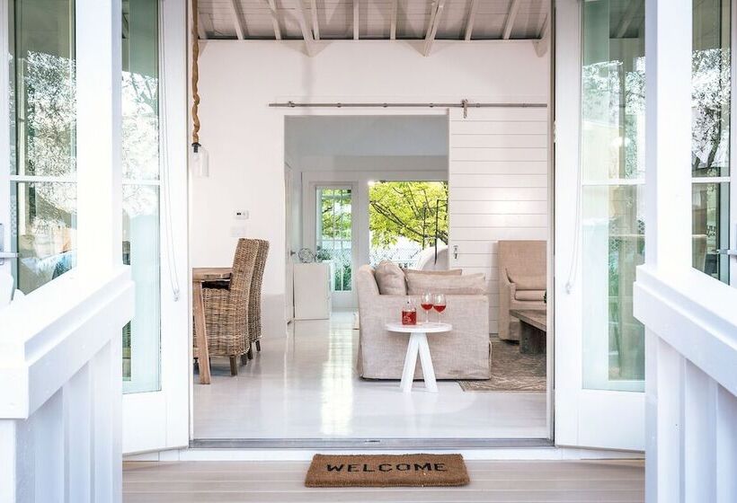 Cottages At Healdsburg