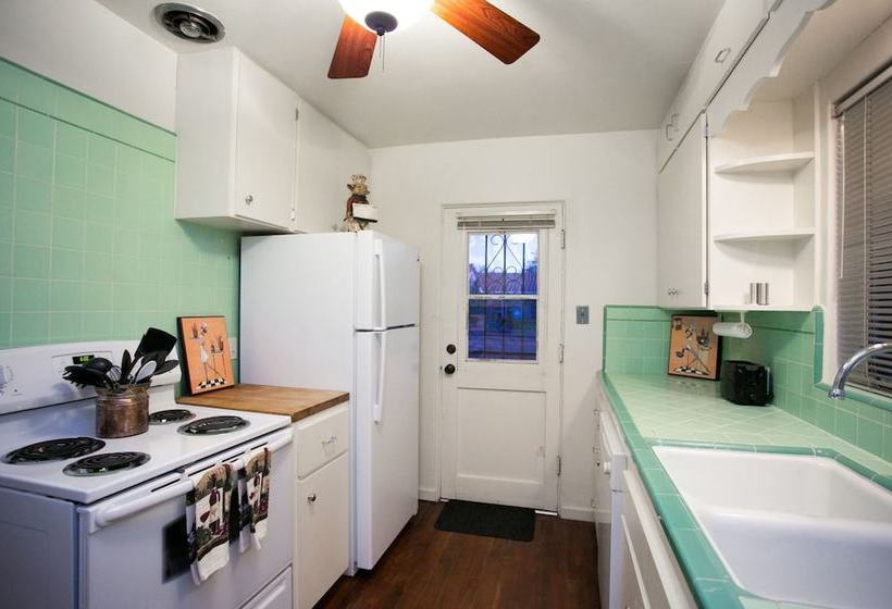 Desert Retreat Bungalow By Casago