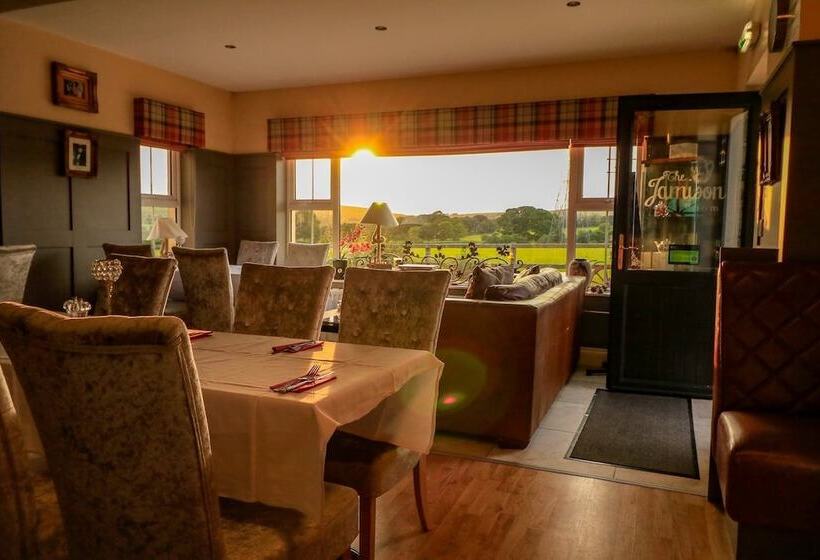 Dunamoy Cottages & Spa