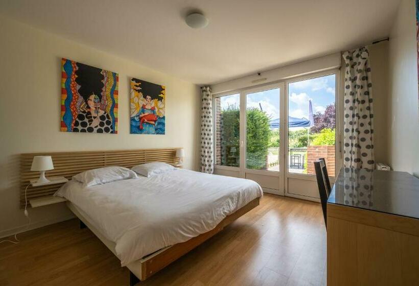 Gite Domaine Renaudin   Les Jardins Du Moulin   Moussy