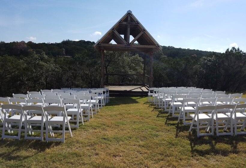 Hill Country Casitas