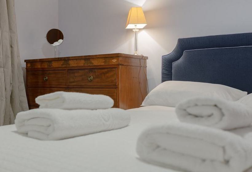 Home With Roof Terrace Hampstead Village