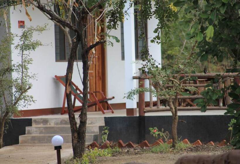 ホテル Camp Bastian