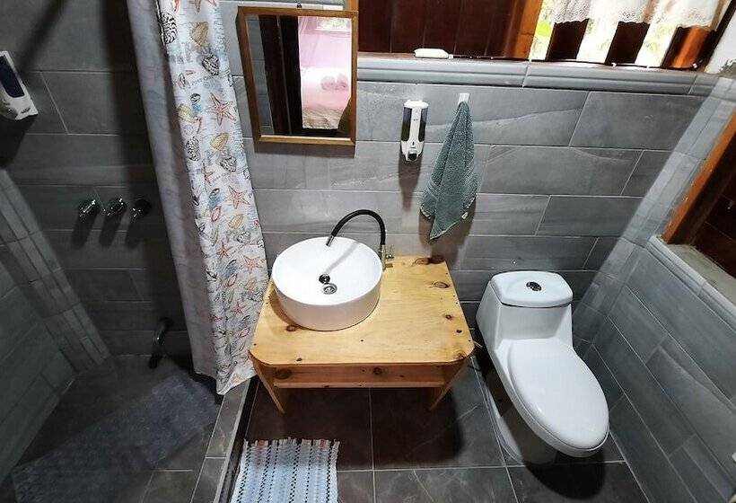 בית מלון כפרי Chalet Y Cabinas Hibiscus