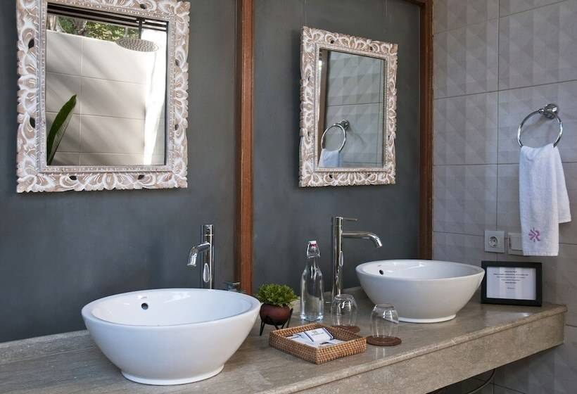 호텔 Kerensia Private Pool Villas