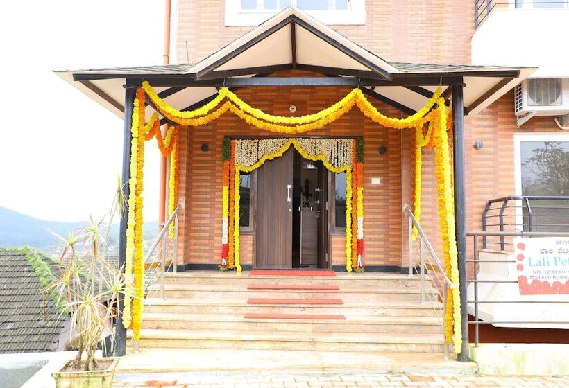 בית מלון כפרי Lali Petals