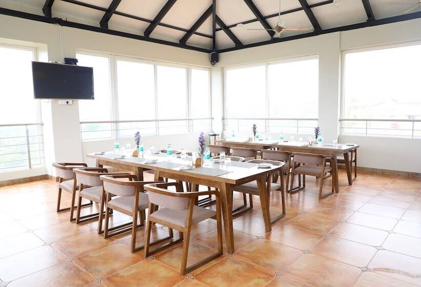 בית מלון כפרי Lali Petals