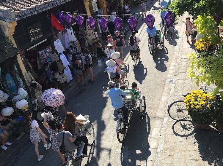 هتل Lucky Leaf Villa