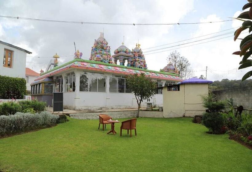 هتل Memo Rooms And Spa