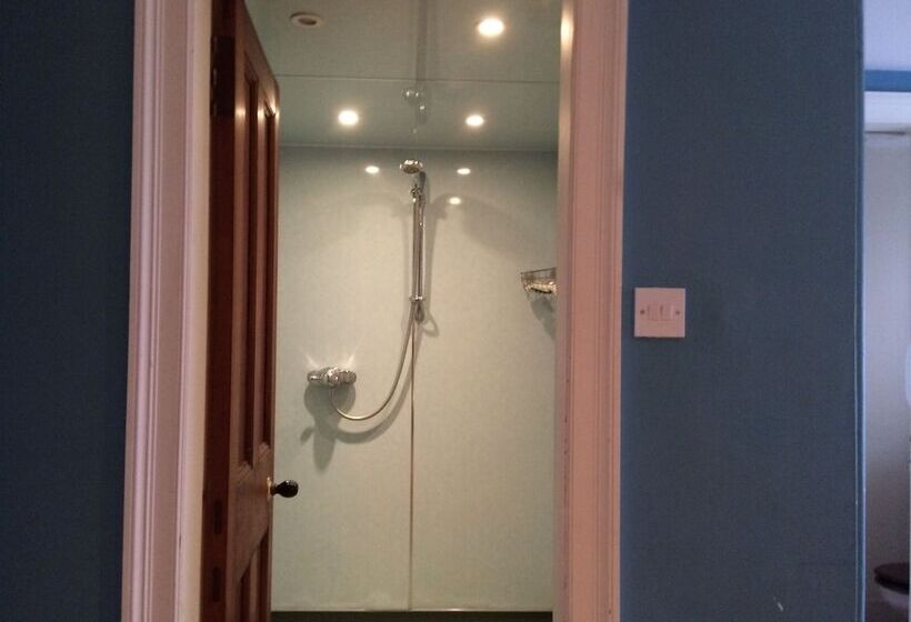 فندق ريفى Bamff Ecotourism