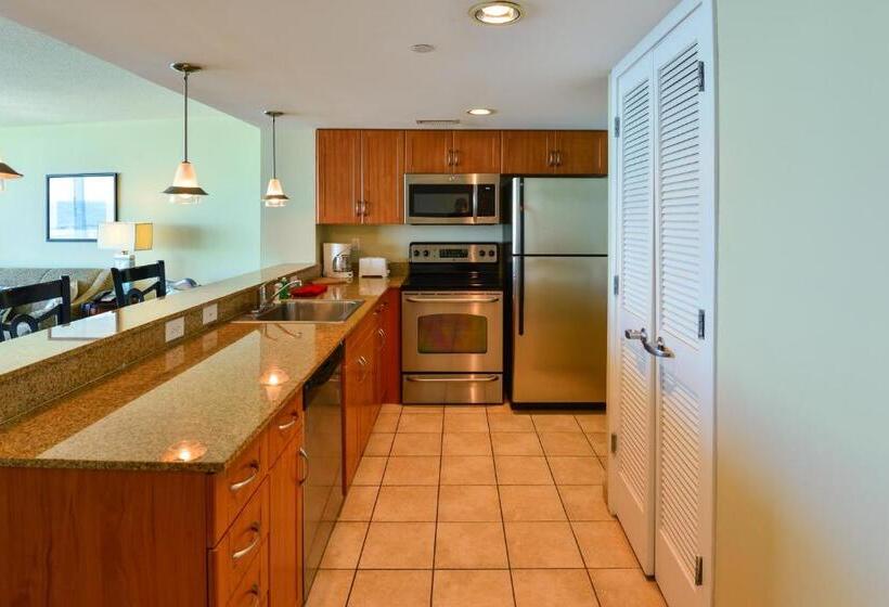 هتل Sandy Beach Resort