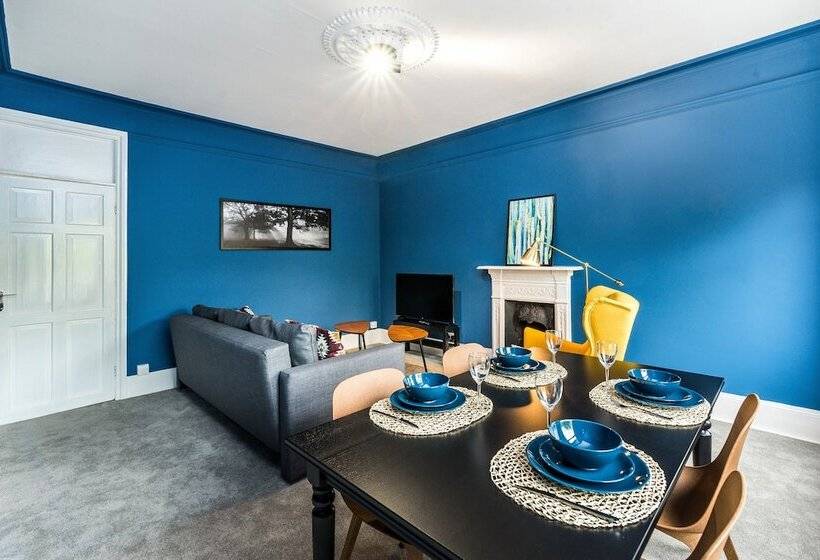 호텔 Sherlock S Residence By Allô Housing