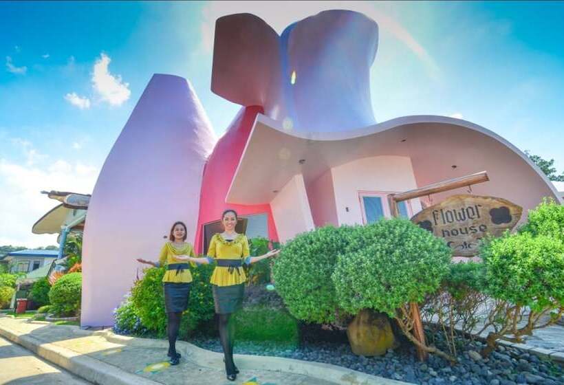 هتل Stargate Dream Vacation Resort