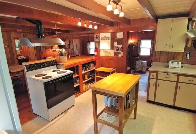 Jewell_hollow_homestead