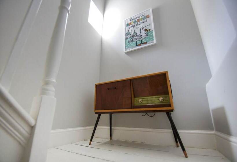 Mucky Duck House Central By Brighton Holiday Lets