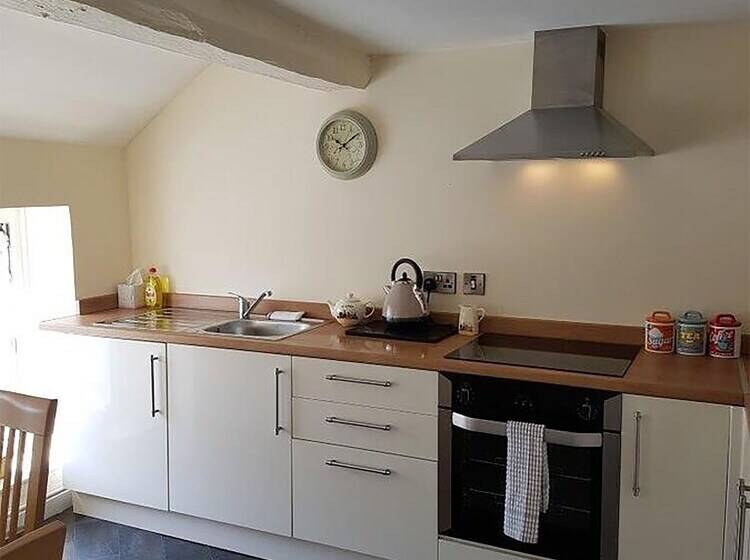 بنسيون 25a Bridge Street