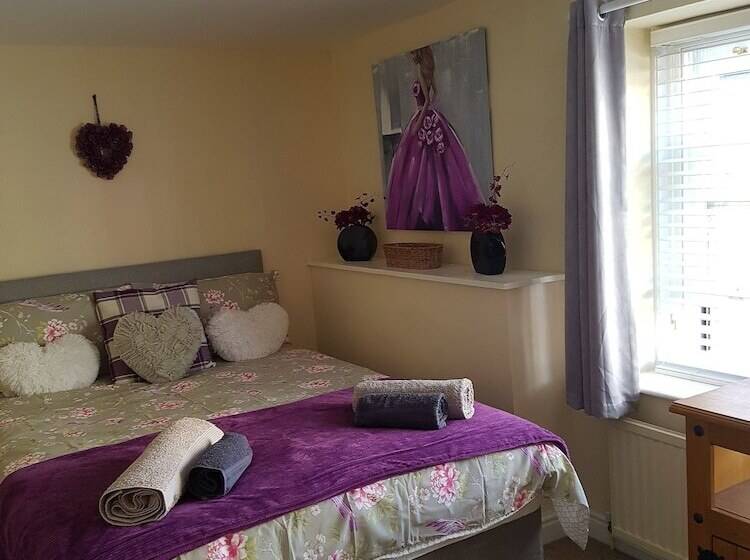 بنسيون 25a Bridge Street